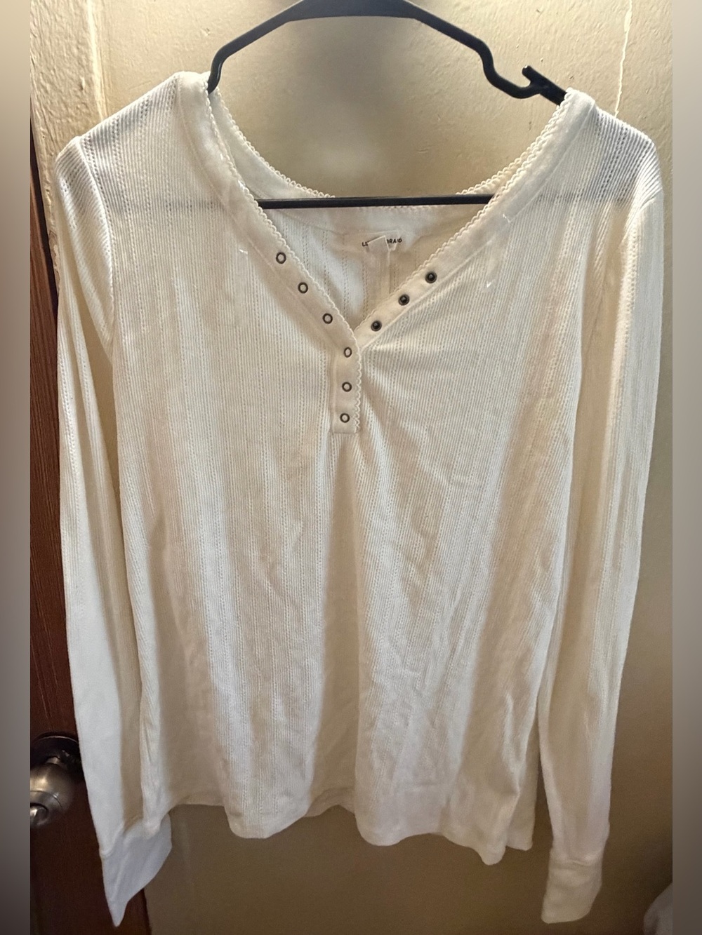 Lucky Brand White Ribbed Henley Long-Sleeve Top